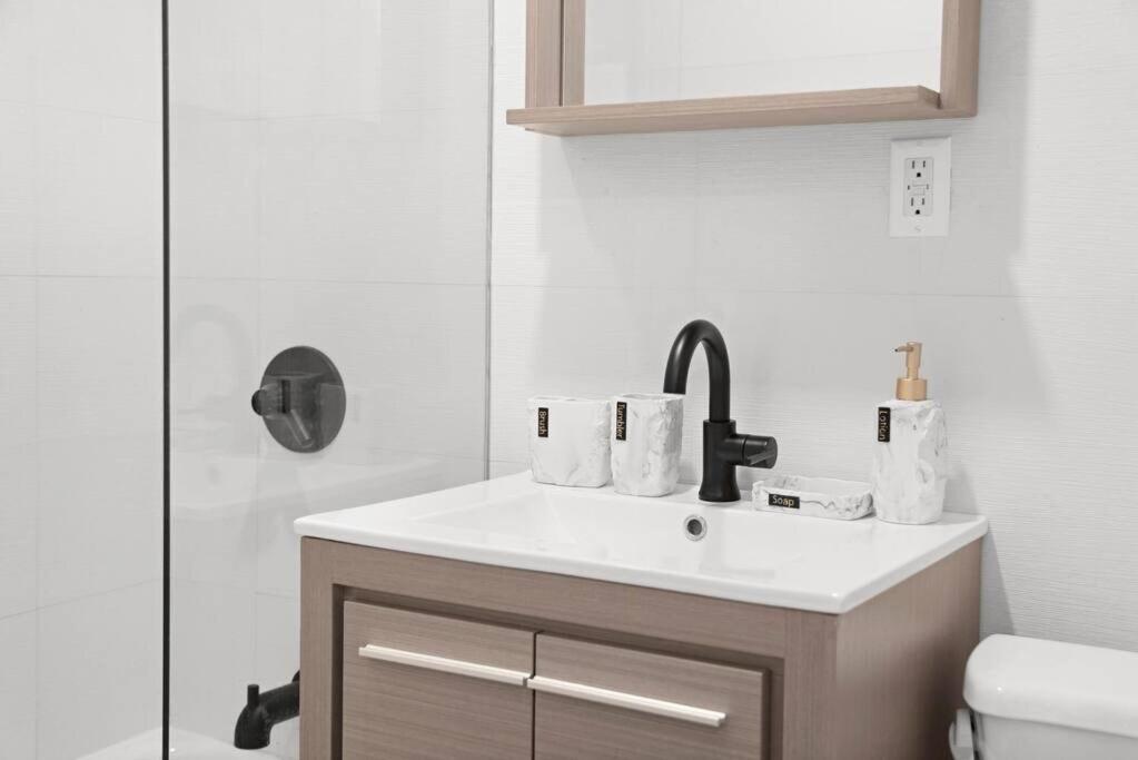 69-2c Cozy Winter Escape Brand New 1br In Prime Lower East Side Appartamento
